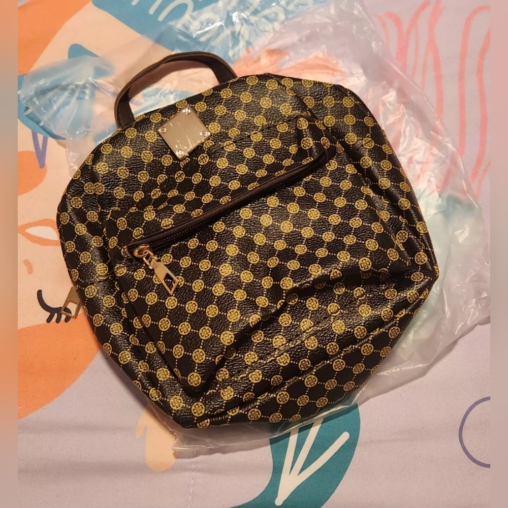 NEW Womens Cute Brown Gold Clover Print Mini Backpack